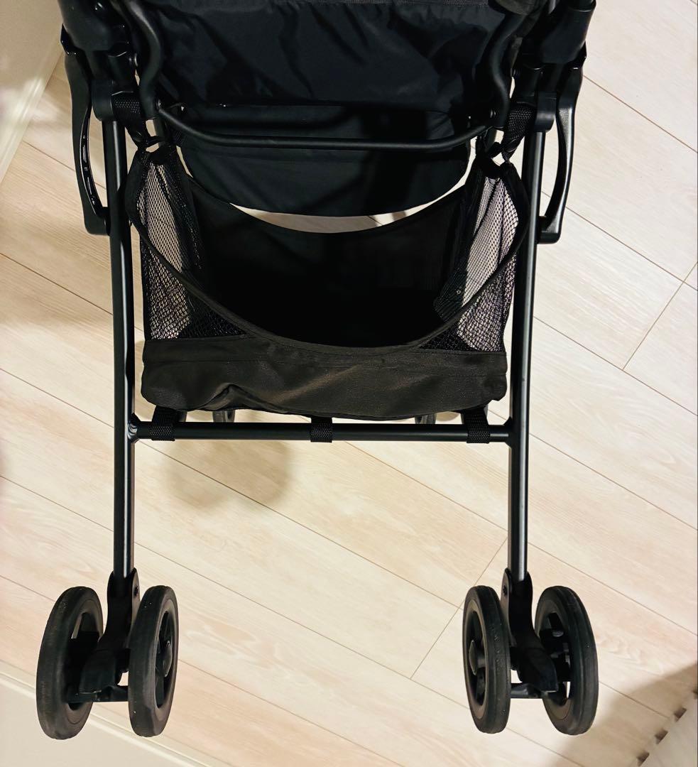 綺麗！アップリカ マジカルエアー AG カーキ 超軽量3.2kg