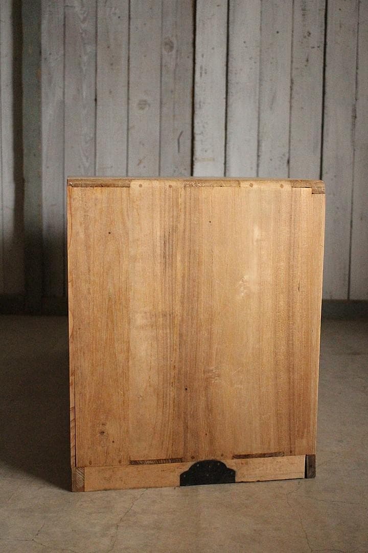 古い木製の引き出し3段　チェスト　タンス