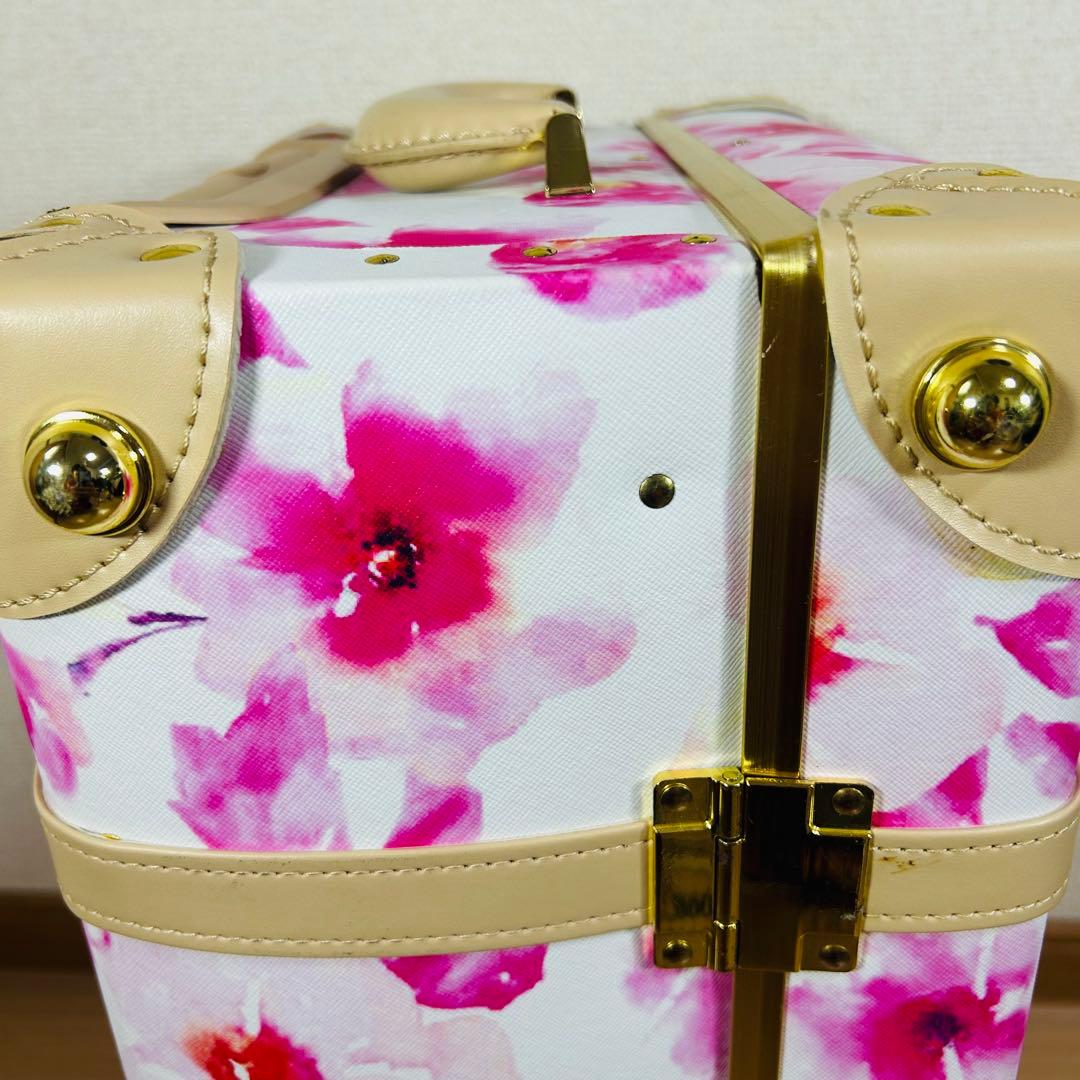 シフレ キャリーケース 旅行カバン ユーラシアトランク ピンク　花柄