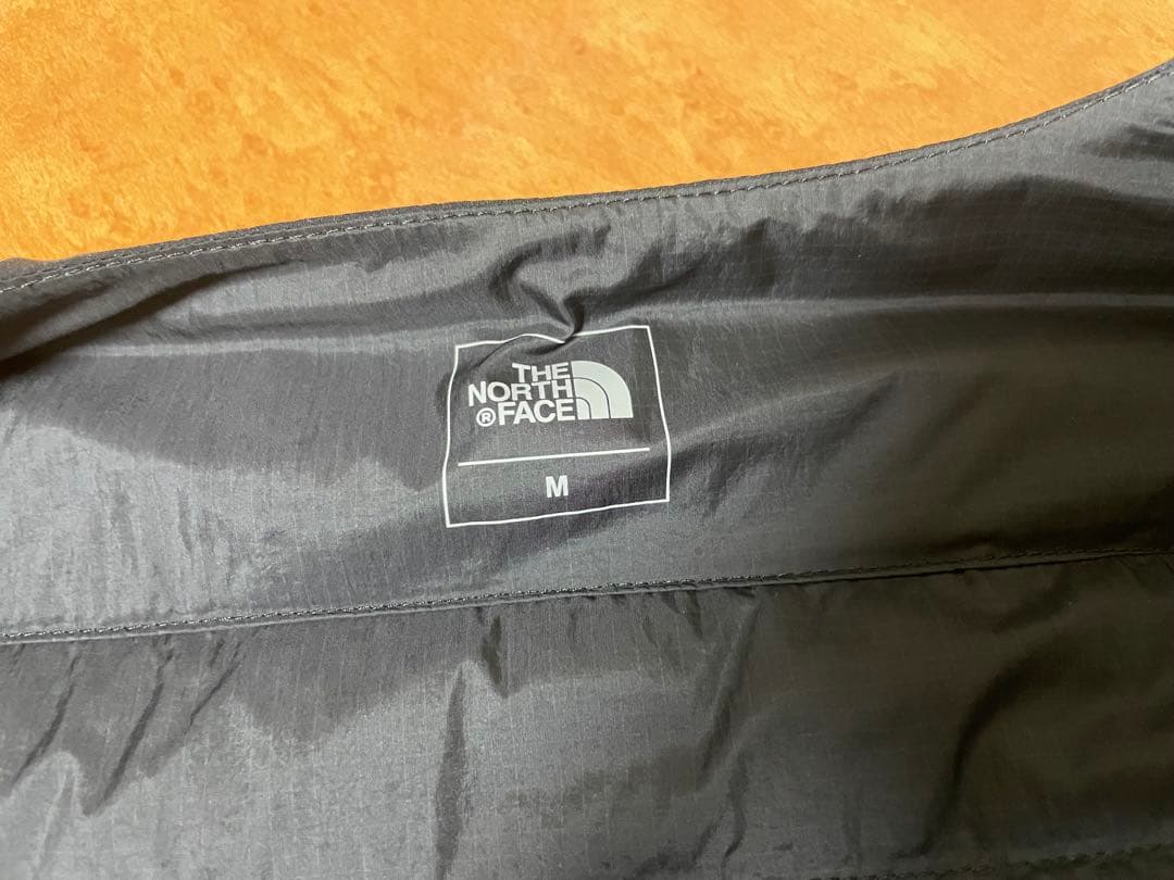 【超美品】ノースフェイス ウィンドストッパー ゼファーシェル カーディガン 薄手