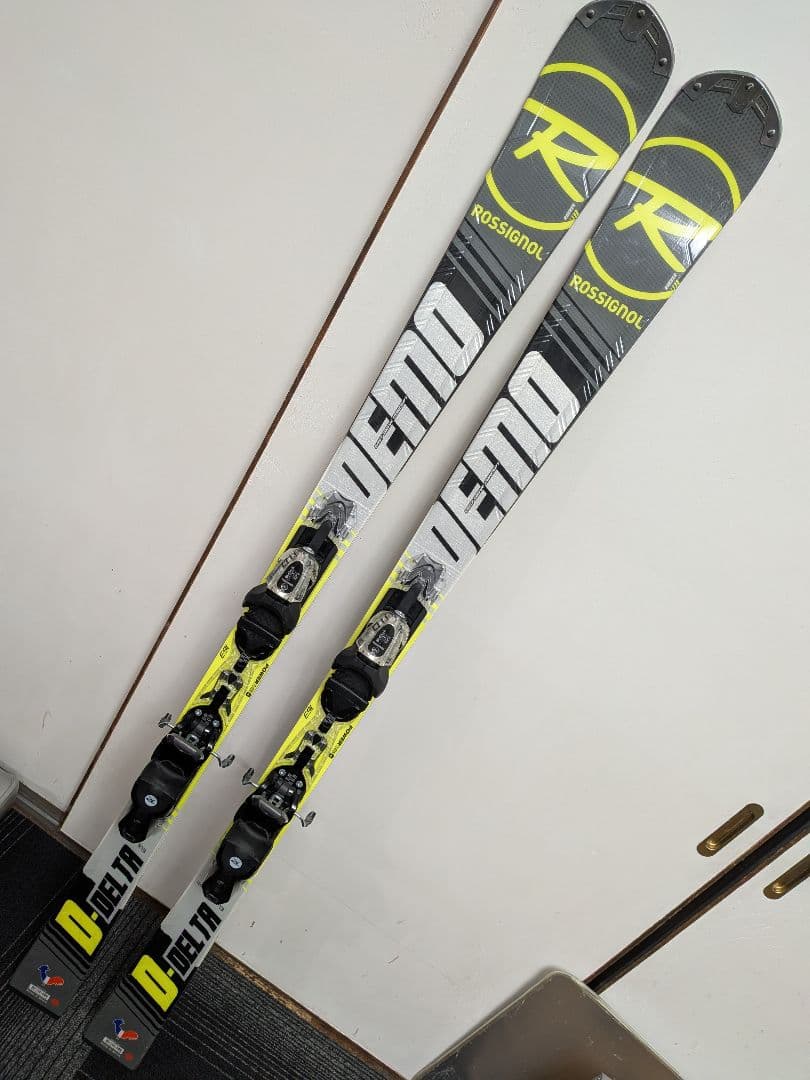 値上げ　ROSSIGNOL DEMO アルペンスキー 黒/黄　スキー板