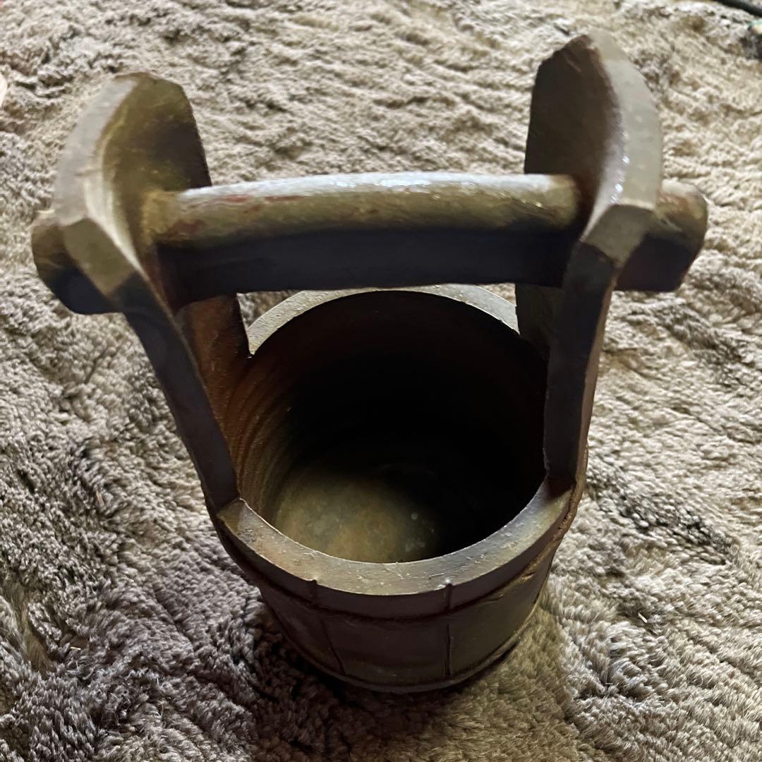 備前焼　陶器製の手桶花入　10％値下げしました