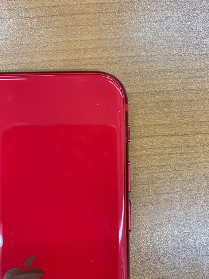 B*︎様 動作確認済 iPhone SE 第2世代 128GB ID B3290