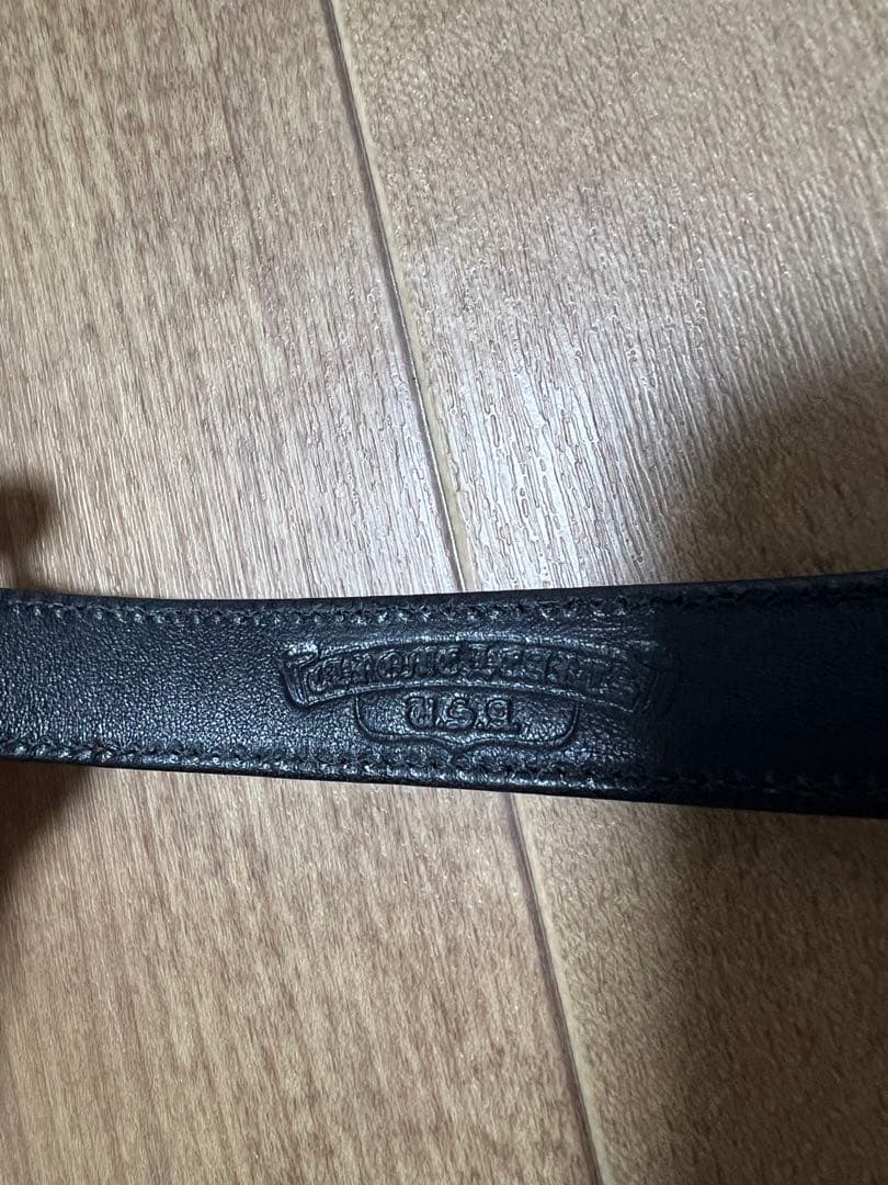 クロムハーツ レザー バングル 3ボタン2スナップ バングル マルチ