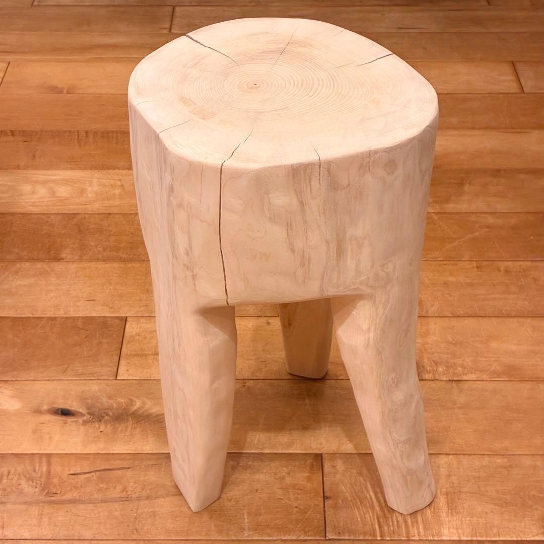 槙　丸太 スツール　3本脚　　No.1561