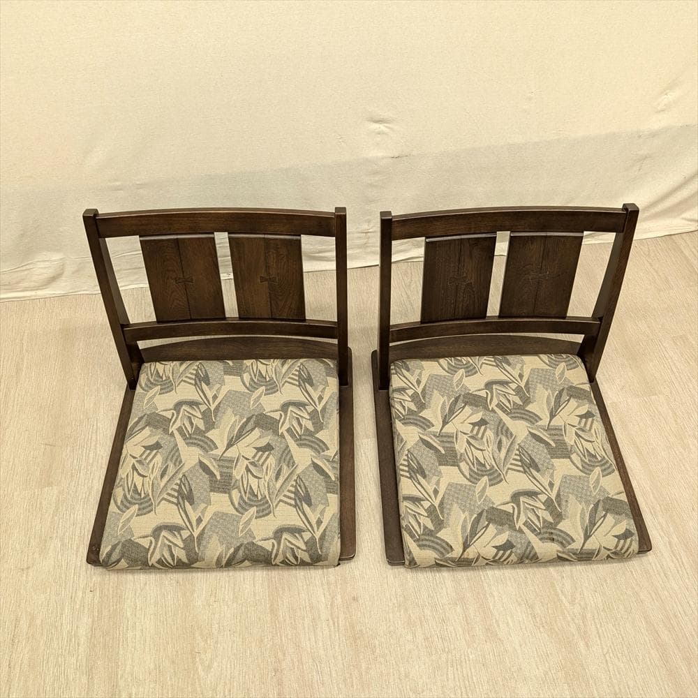 カリモク ２脚セット　座椅子　椅子　イス　チェア　一人掛け　座敷　和家具