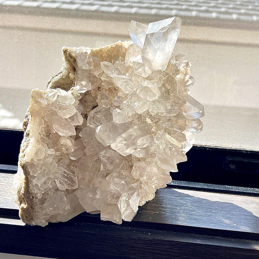 ごつい　最高級　聖地ヒマラヤ マニハール産　高波動 天然水晶クラスター