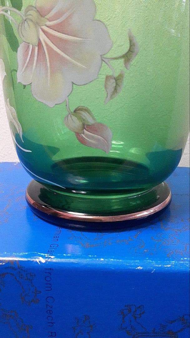 激安！新品。高級ガラスブランド！BOHEMIA クリスタリア インテリア花瓶