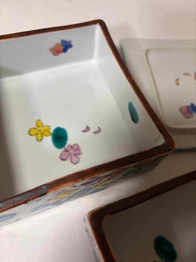 永井麻美子さん　九谷焼　二段重　新品