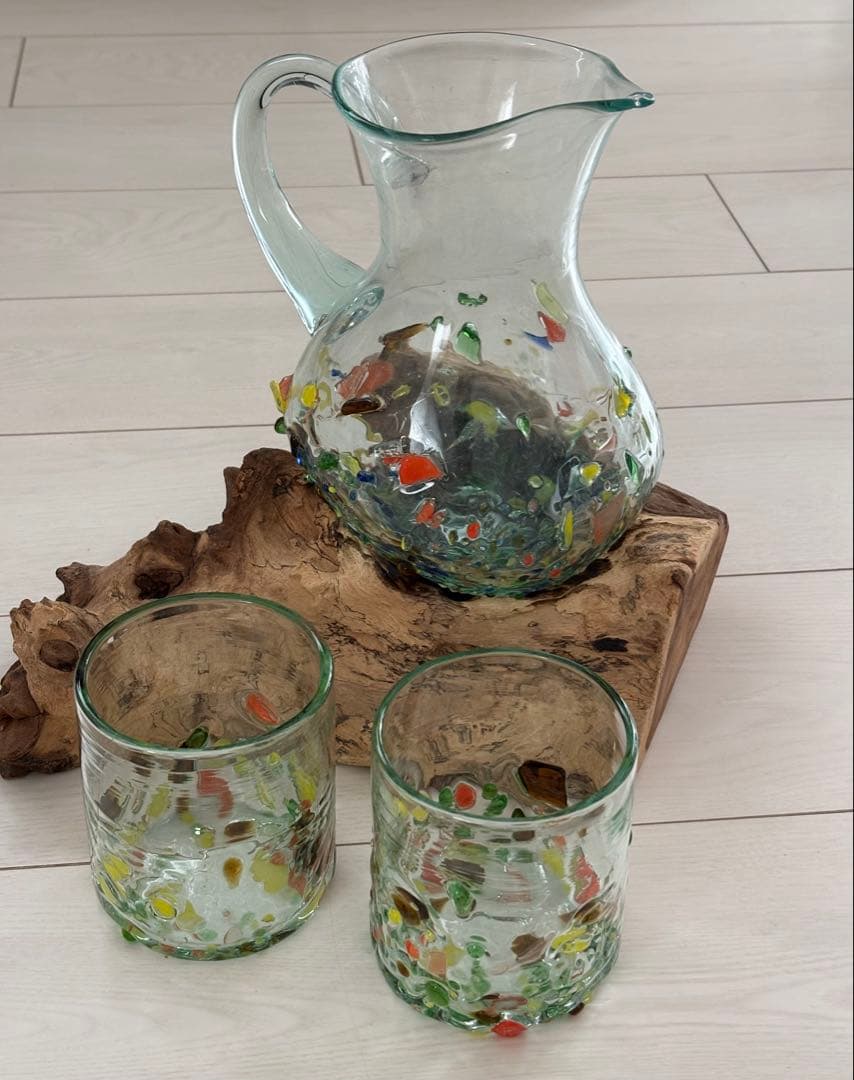 デキャンタ 水差しカラフルガラス製ピッチャーとグラスセット