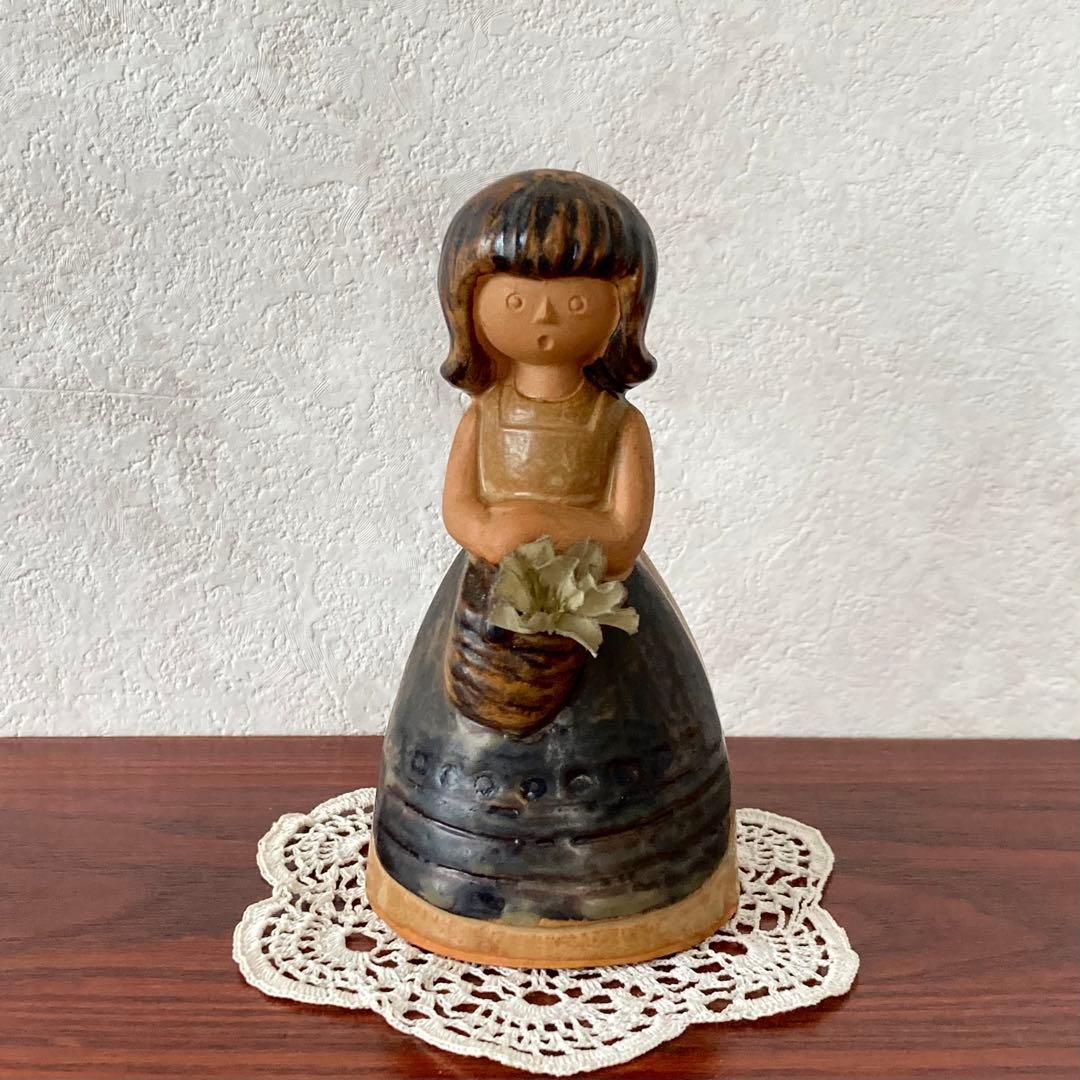 フラワーガール　陶器　置物　スウェーデン　北欧　ヴィンテージ