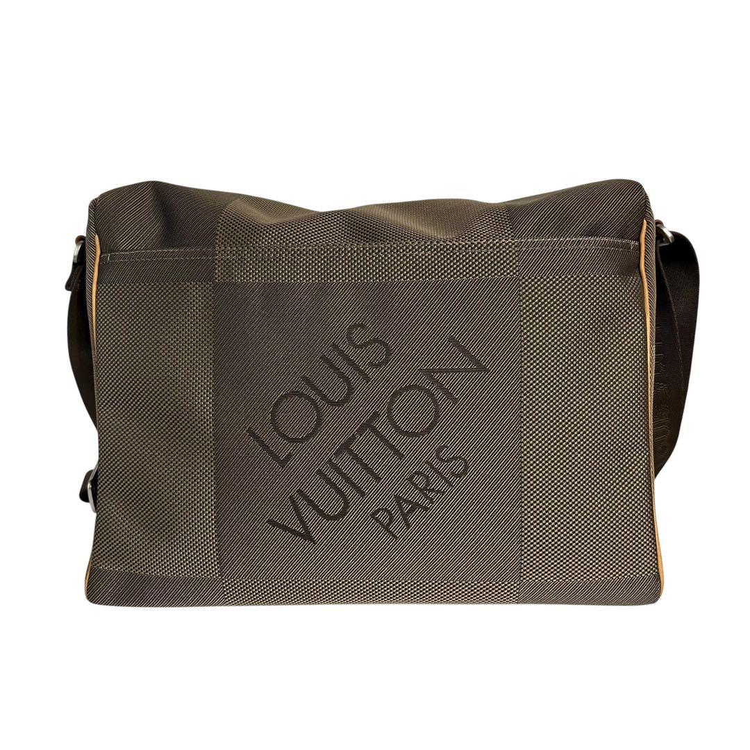 美品✨　ルイヴィトン　ダミエジェアン　メサジェ　メッセンジャーバッグ　大容量