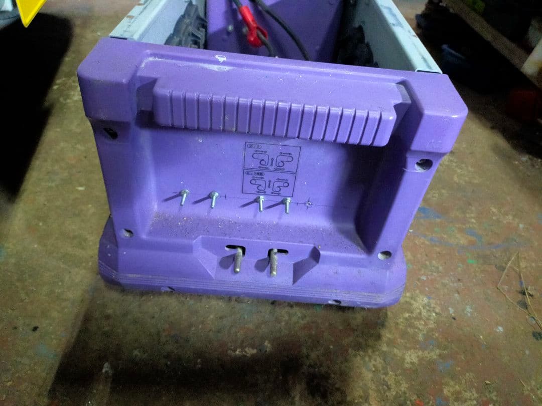 マイト工業　バッテリー溶接機ネオスーパー150　バッテリーケース部のみマキタ仕様