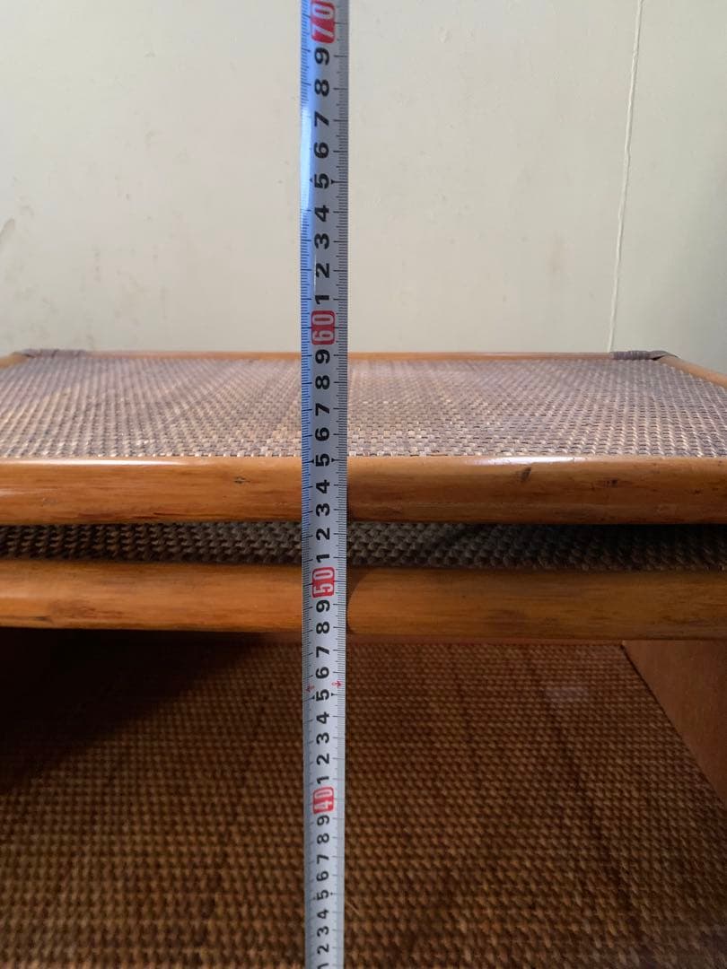 昭和レトロ★キャスター付きラタンのテレビ台　天板回転式で便利　籐　テレビ台