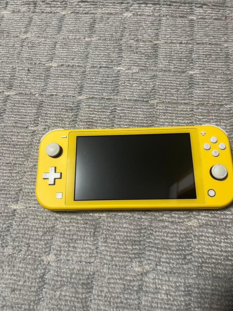 【ate様 限定】Nintendo Switch Lite イエロー