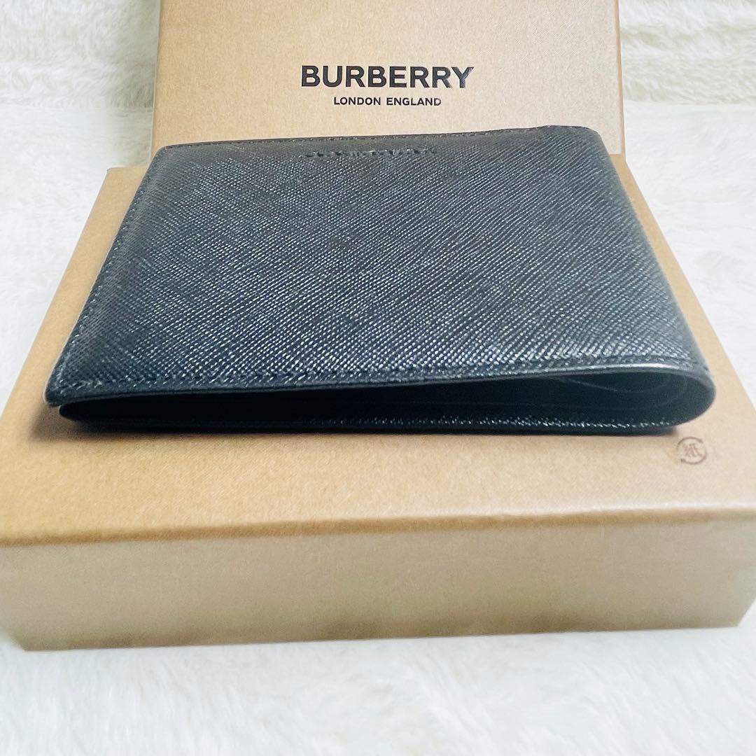 未使用級　正規品　希少　BURBERRY バーバリー二つおり折り財布　レザー