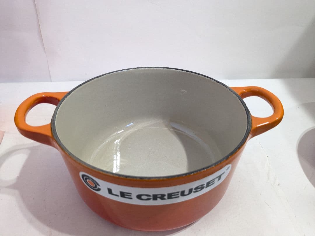 ル・クルーゼ　ココット・ロンド　オレンジ　16cm