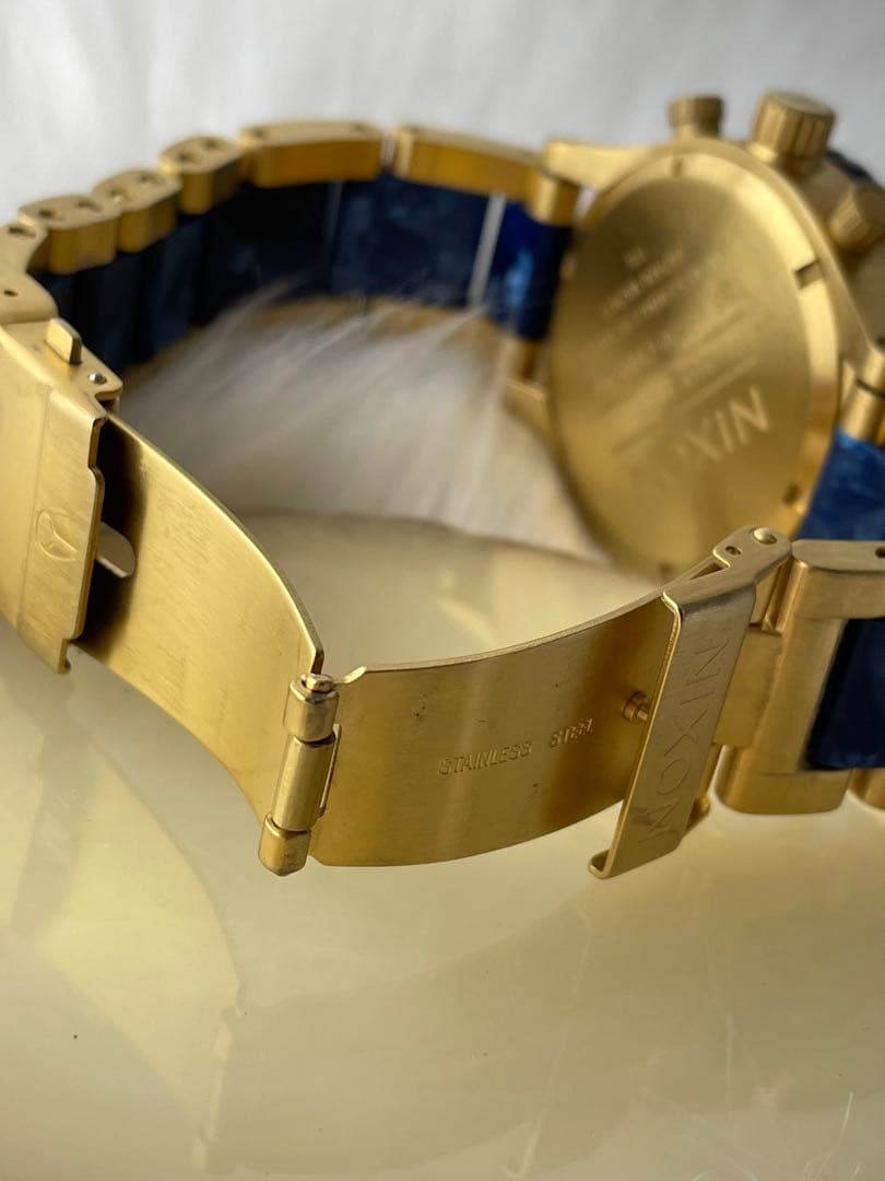 SMILE.TH です。Nixon クロノグラフ 時計 電池交換すみ