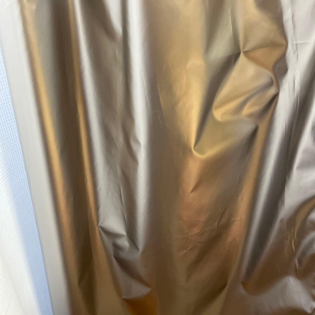 セシール　掃き出し窓用カーテン　ライトグリーン　レースカーテン付き①