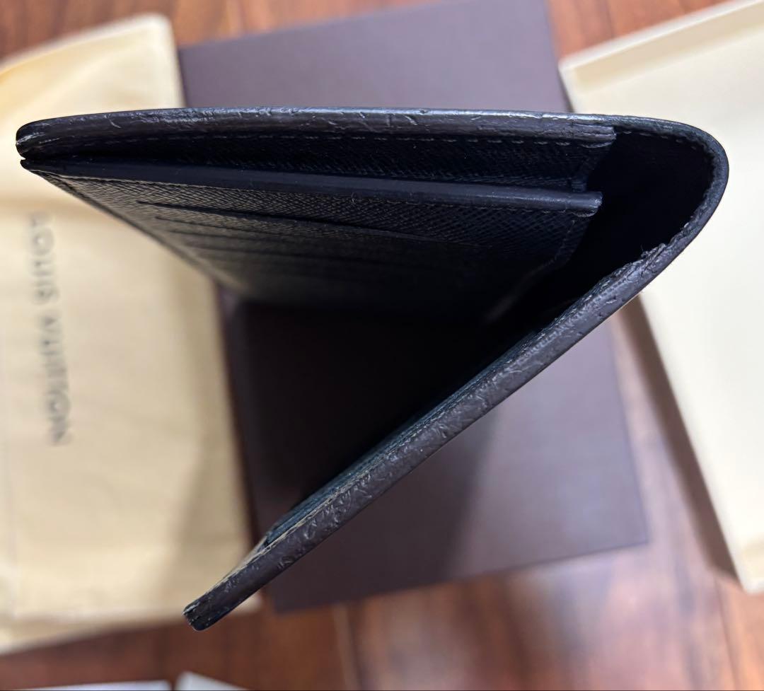 LOUIS VUITTON 長財布 エピ レザー　美品