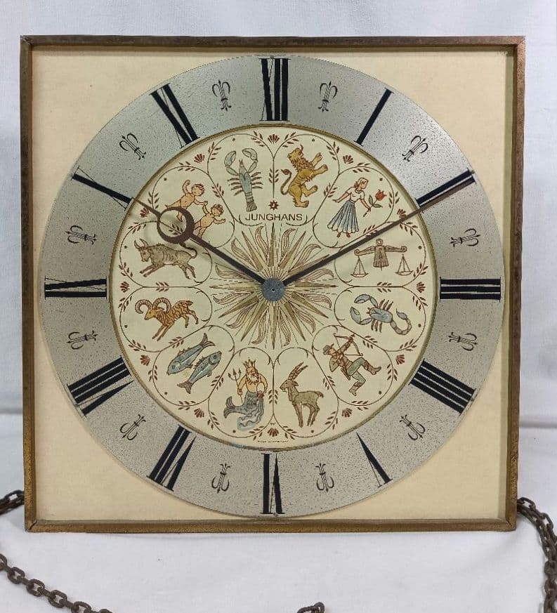 ドイツ　ユンハンス 壁掛け振り子時計 十二星座　JUNGHANS 　ゾディアック