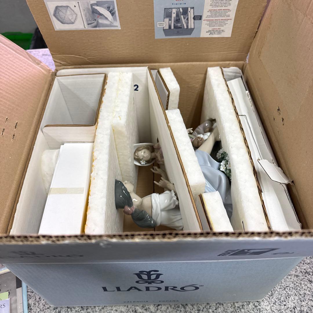 ★ LLADRO リヤドロ 陽だまりの午後 インテリア 人形 小物 格安