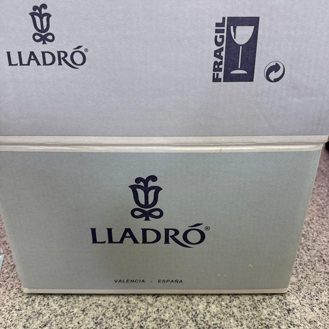 ★ LLADRO リヤドロ 陽だまりの午後 インテリア 人形 小物 格安