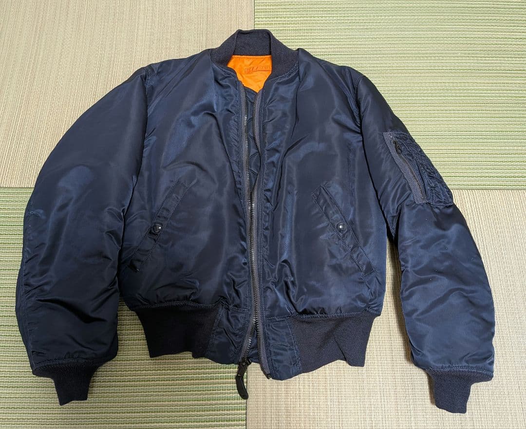 【90年代 ヴィンテージ USA製】アルファインダストリーズ MA-1 ネイビー