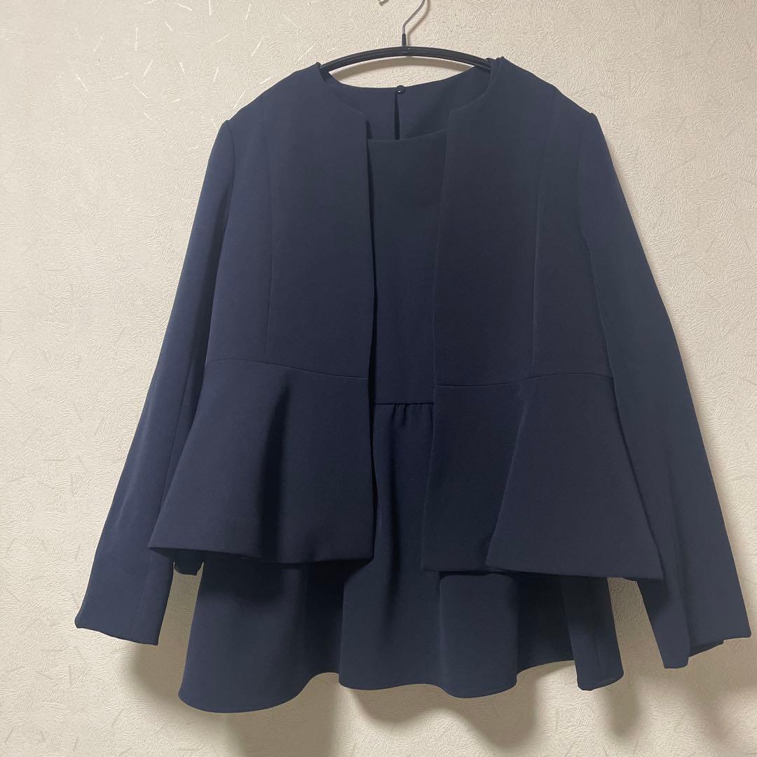 期間限定値下げ！キープマイクローゼット　フォーマルスーツ