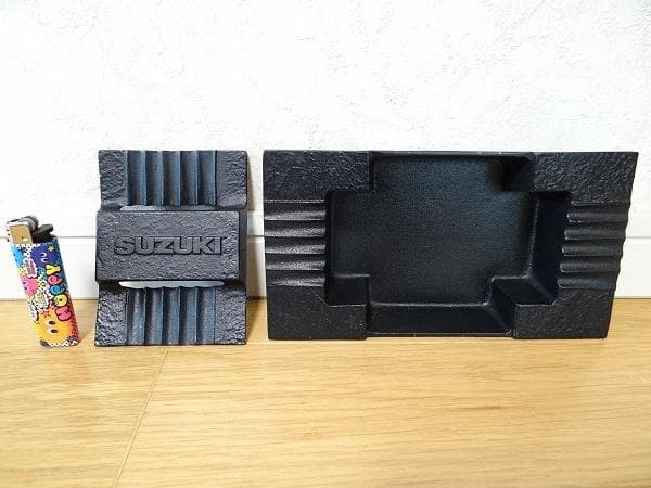 新品 非売品 ビンテージ スズキ 自動車 バイク 灰皿 旧車 レトロ 当時物
