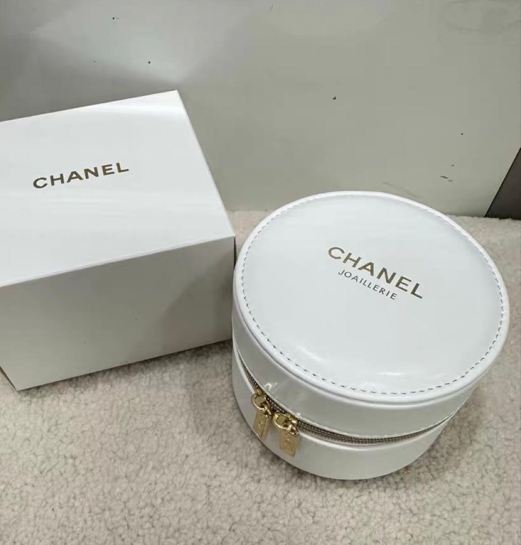 新品正規箱付きChanel シャネル ジュエリーケース