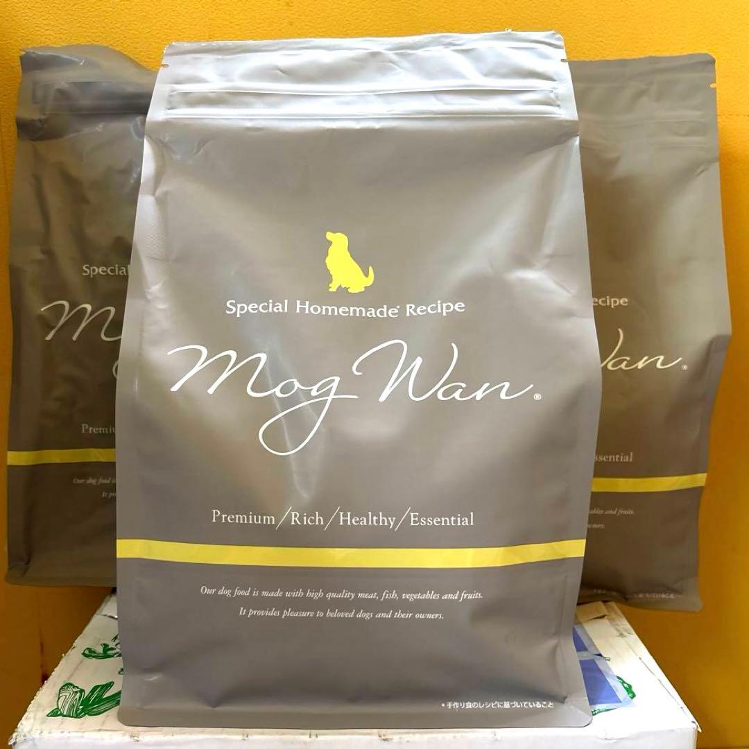 モグワンMog Wan プレミアムドライフード　３袋