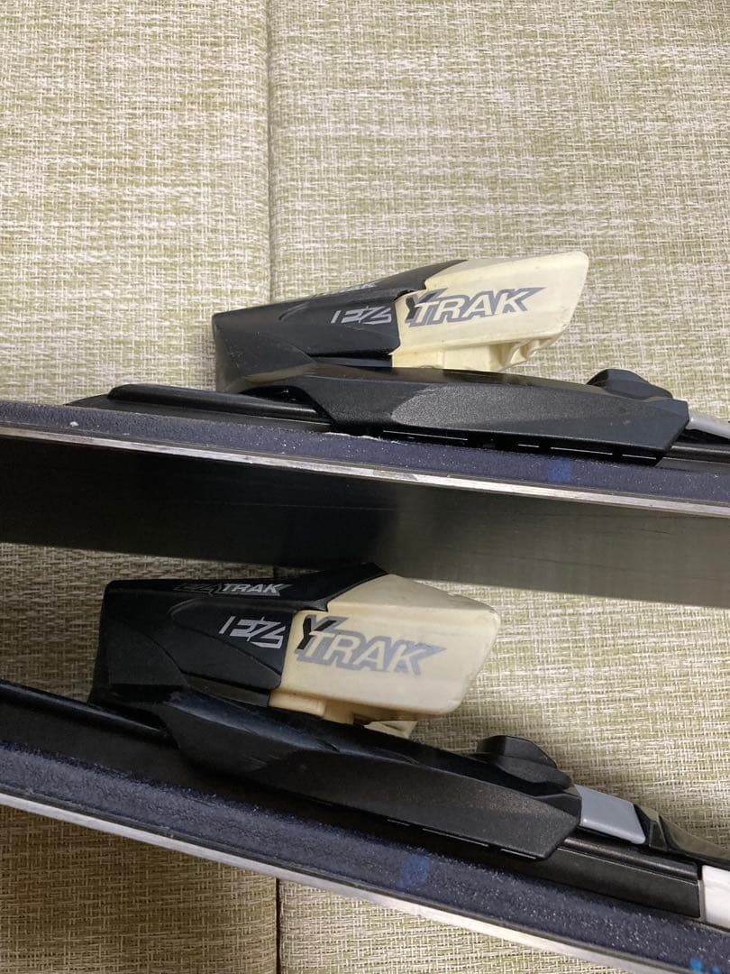 Atomic アトミック子供用 スキー 板　110cm おまけストック