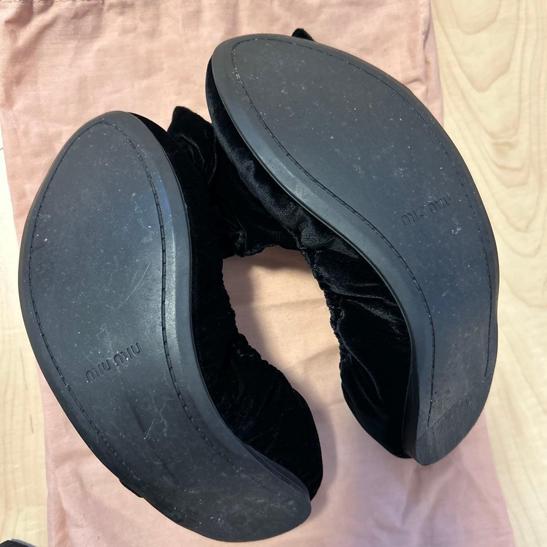 miumiu バレエシューズ