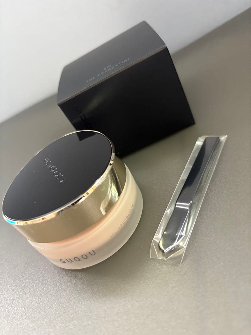 【新品，未使用】SUQQU ザファンデーション 210 <No.1212>