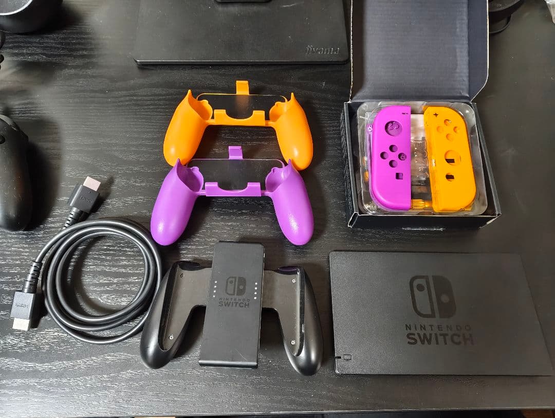 Nintendo Switch 本体 ＋その他諸々※値下げ交渉可能