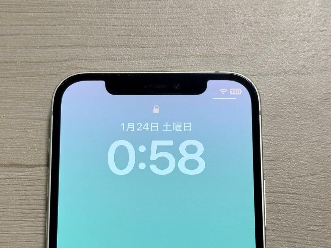 L*y様 iPhone12 カメラ割れジャンク品