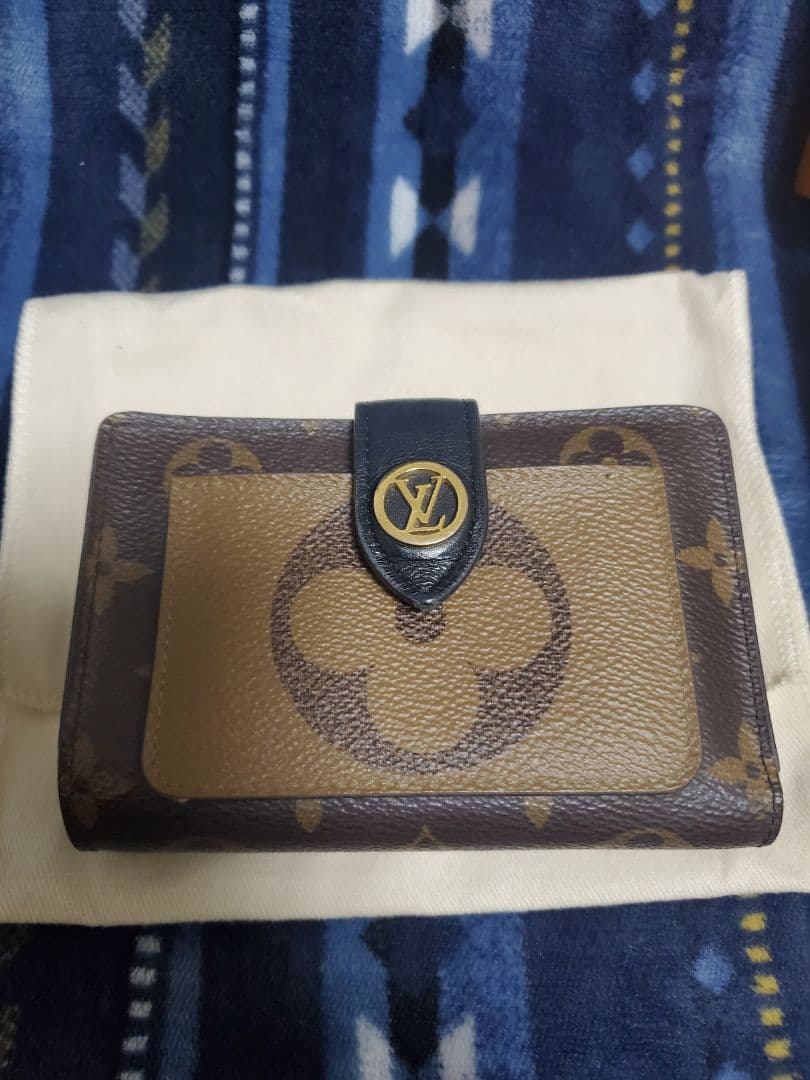 Louis Vuitton ポルトフォイユ ジュリエット モノグラムリバース