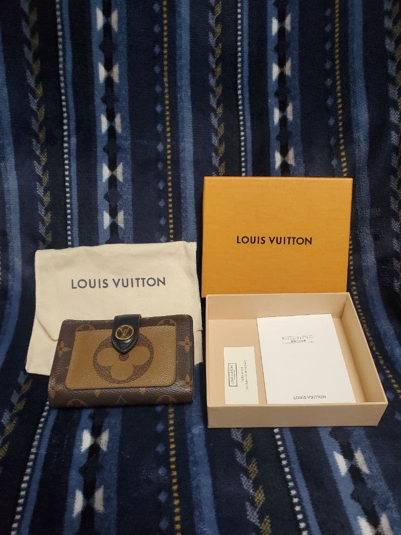 Louis Vuitton ポルトフォイユ ジュリエット モノグラムリバース