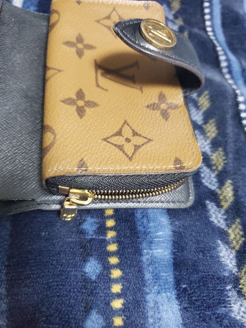 Louis Vuitton ポルトフォイユ ジュリエット モノグラムリバース