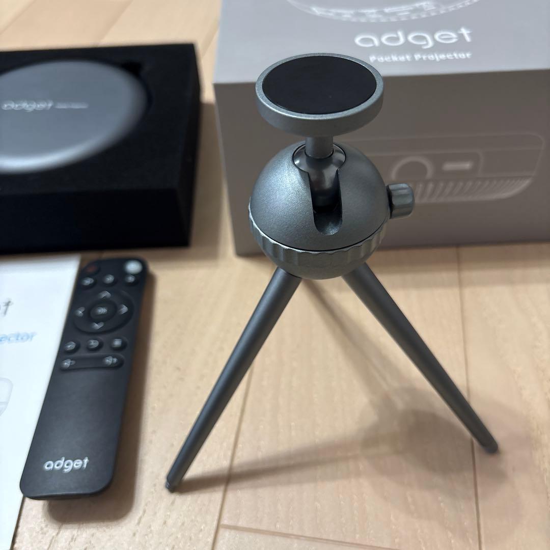 adget ポケットプロジェクター グレージュ