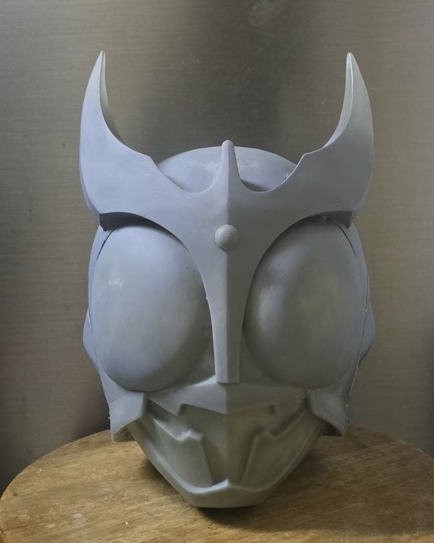 仮面ライダークウガ アトラク　レプリカ　キット　マスク　1/1