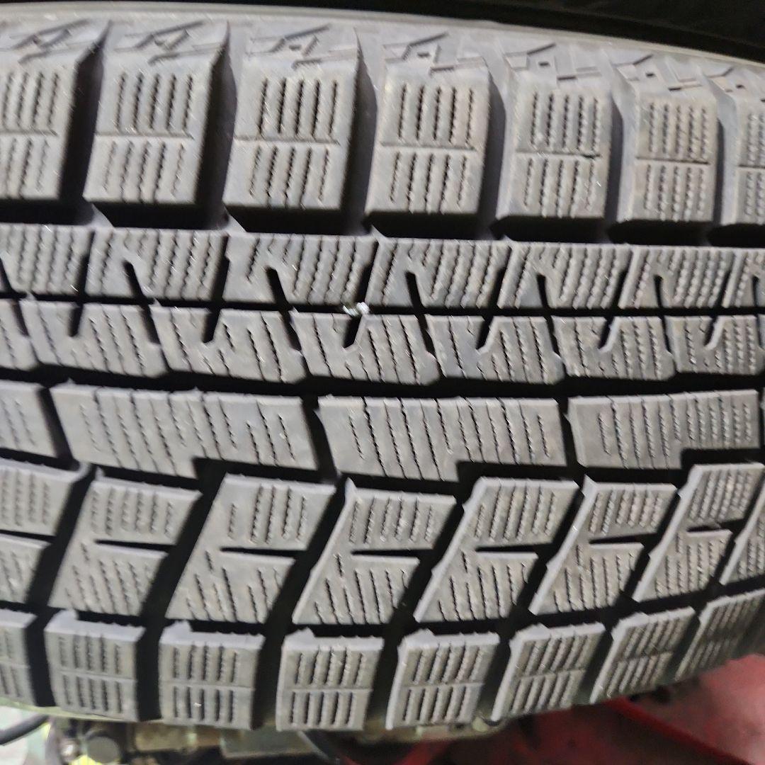 225/60R17　スタッドレス　4本セット 18年製