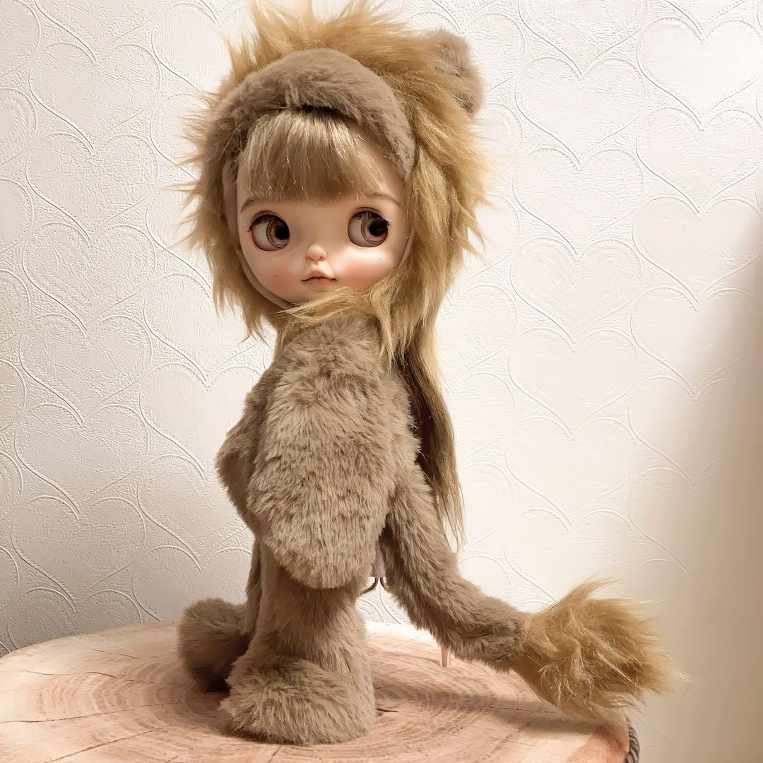 ブライスアウトフィット　着ぐるみ　ライオン