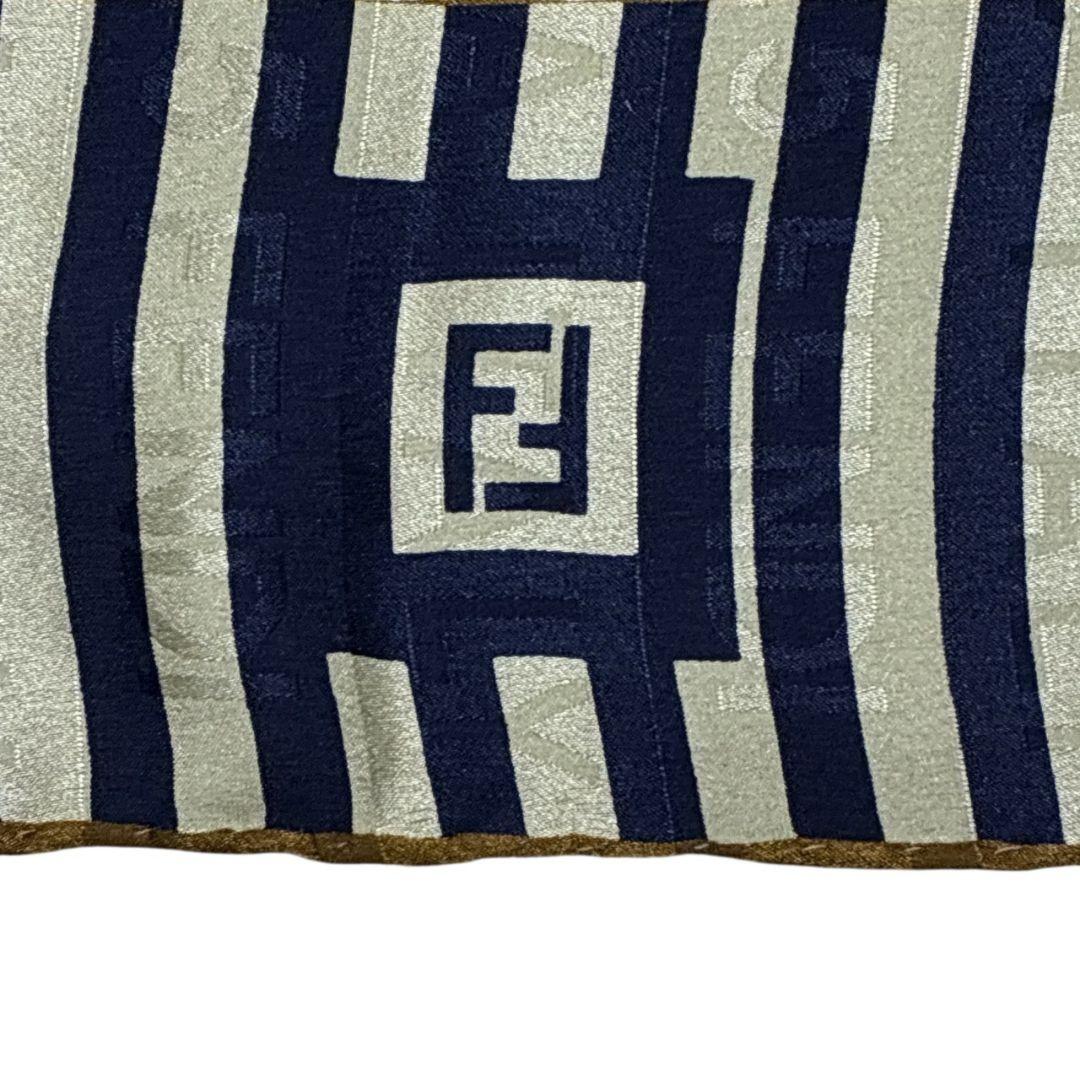 【美品】FENDI ズッカ柄 FF柄 シルク イタリア製 大判スカーフ ストール