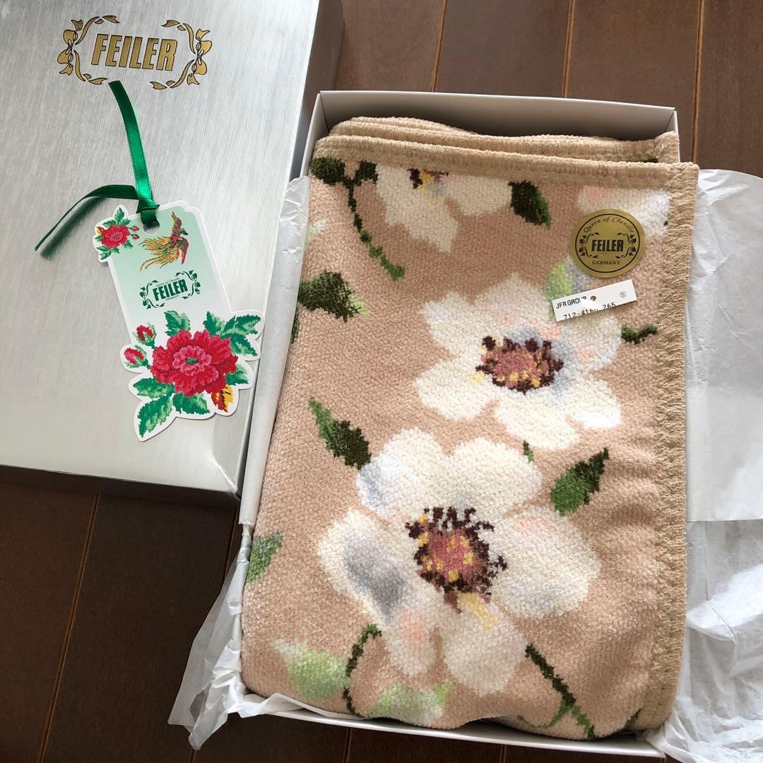 未使用　FEILER プティクロス　ひざ掛け　フェイラー　ベージュ　花柄おくるみ