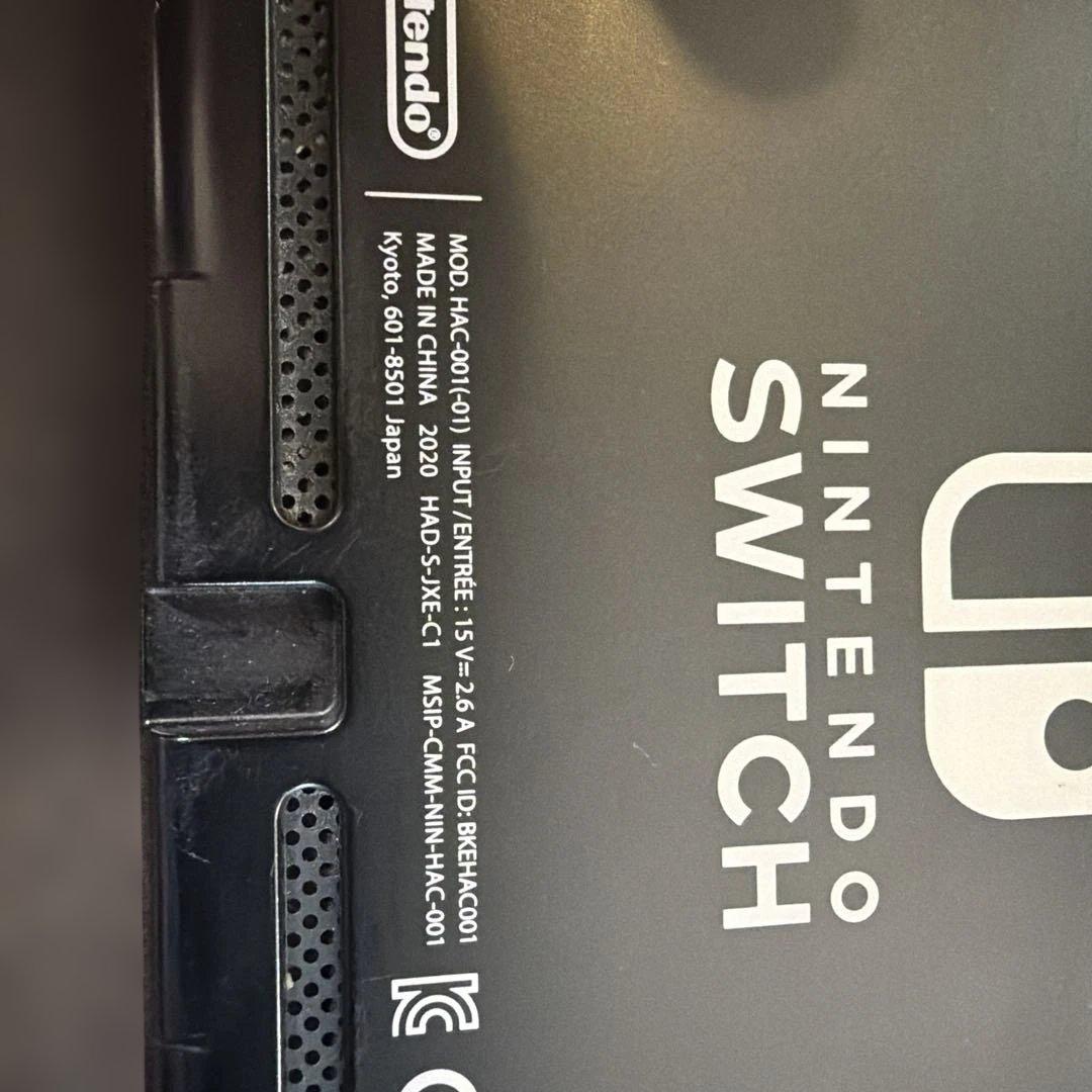 Nintendo Switch 通常版 本体一式＋SDカード256GB、ケース