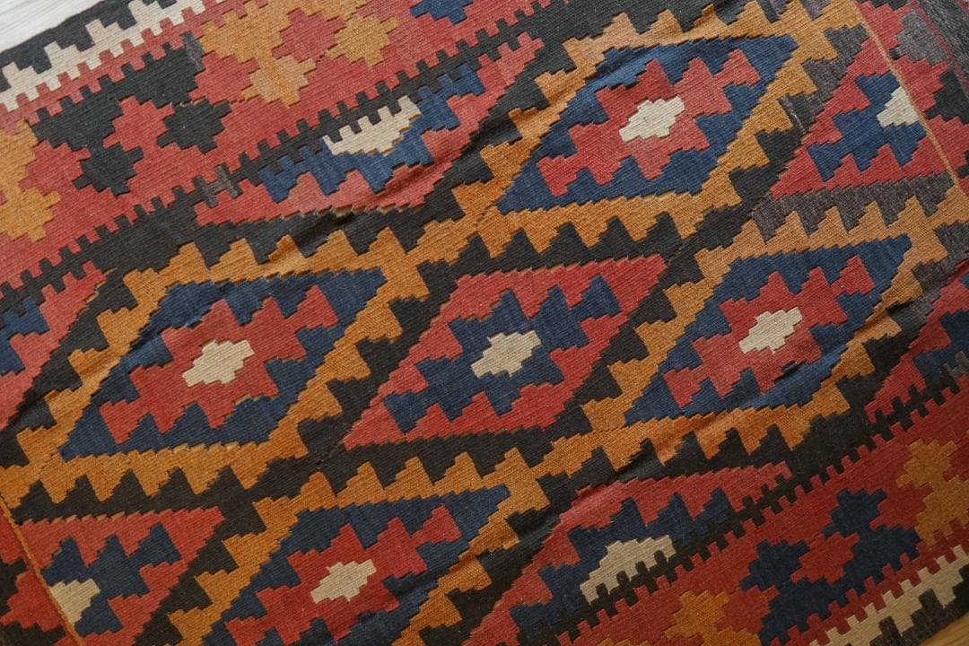 アフガンオールド手織りキリム トライバルラグ　ヴィンテージラグ