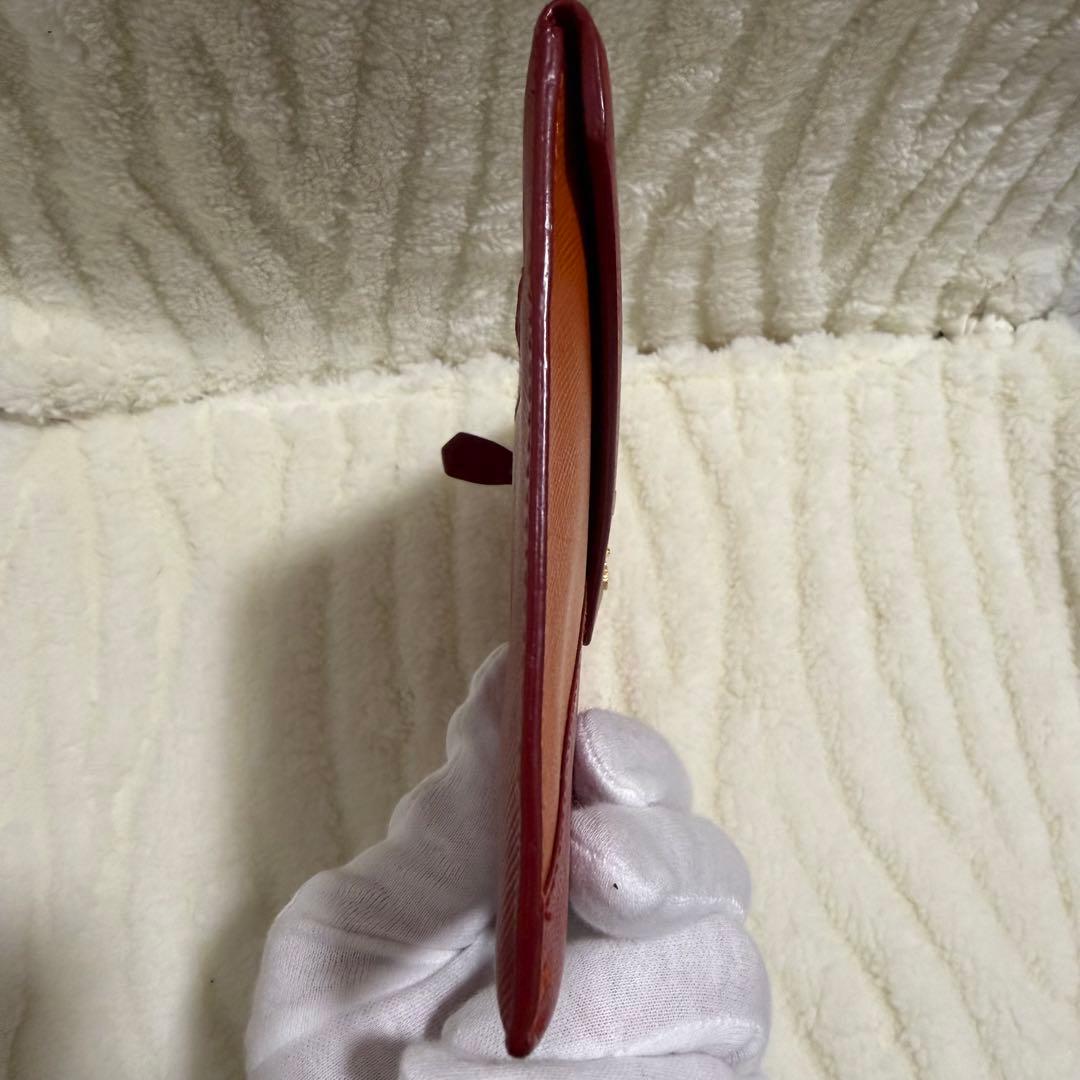 ✨️極美品✨️プラダ 長財布 エンベロープ メタルロゴ サフィアーノレザー レター型