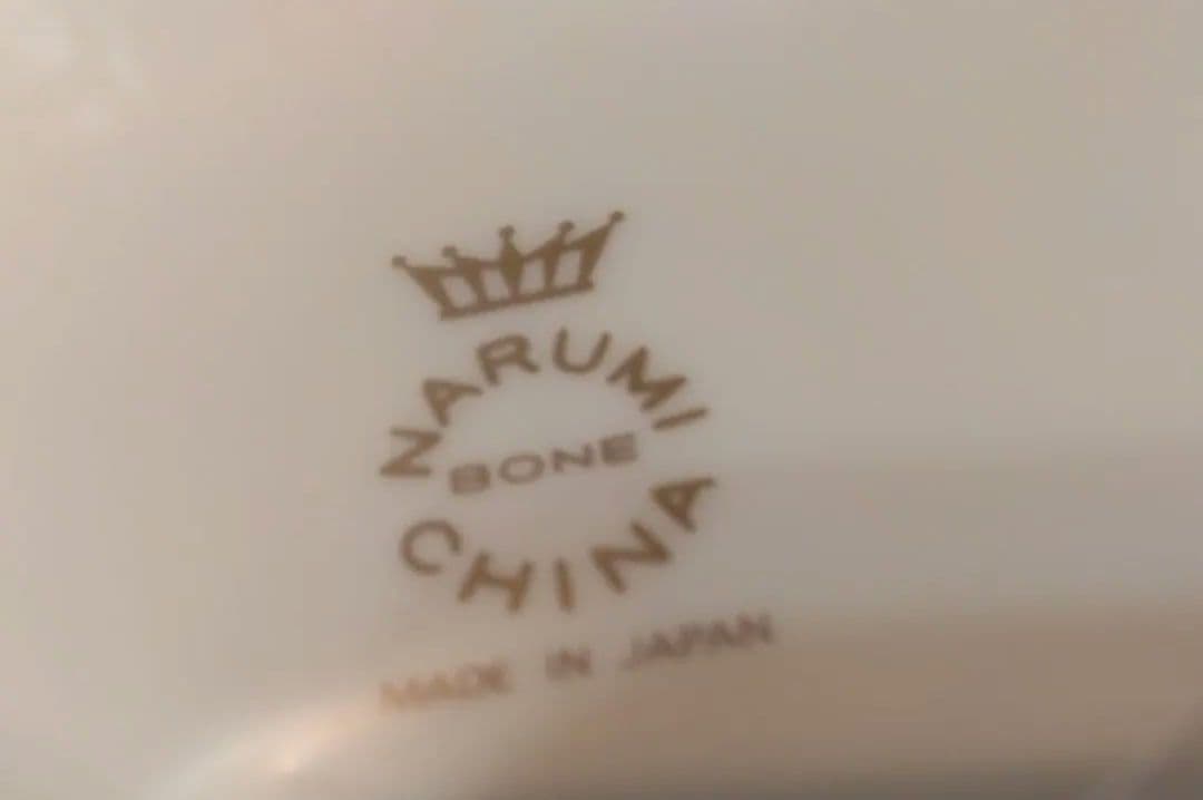 NARUMIボーンチャイナ 皿 6枚セット